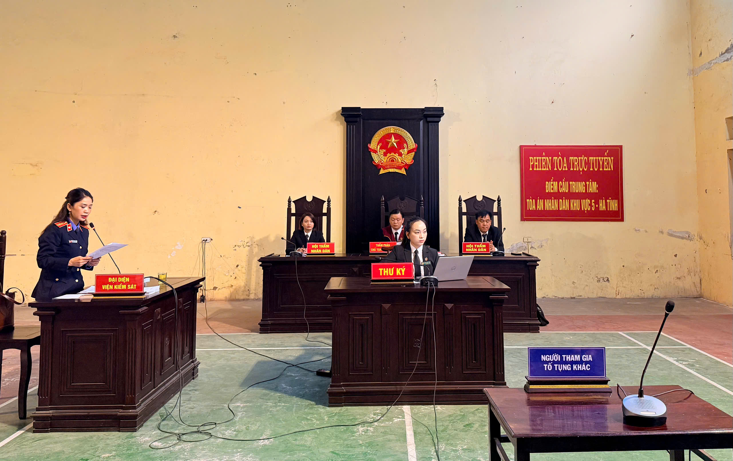 09 tháng tù cho đối tượng chưa được xóa án tích lại tiếp tục phạm tội