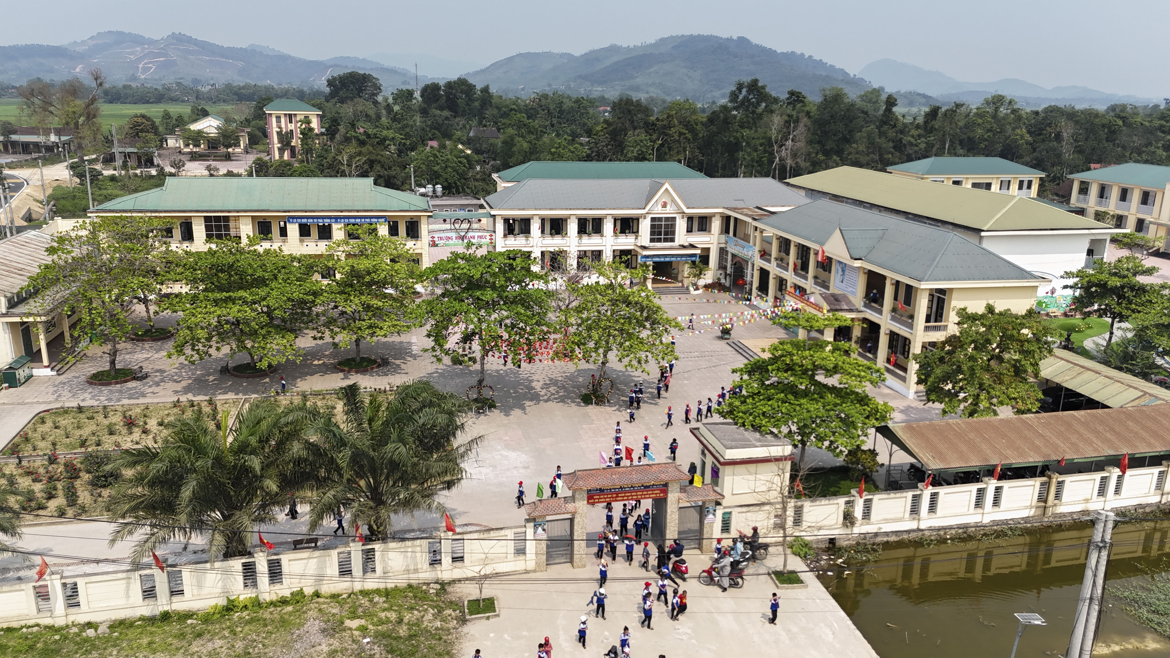 Trường Tiểu học Sơn Ninh – Nơi ươm mầm những ước mơ