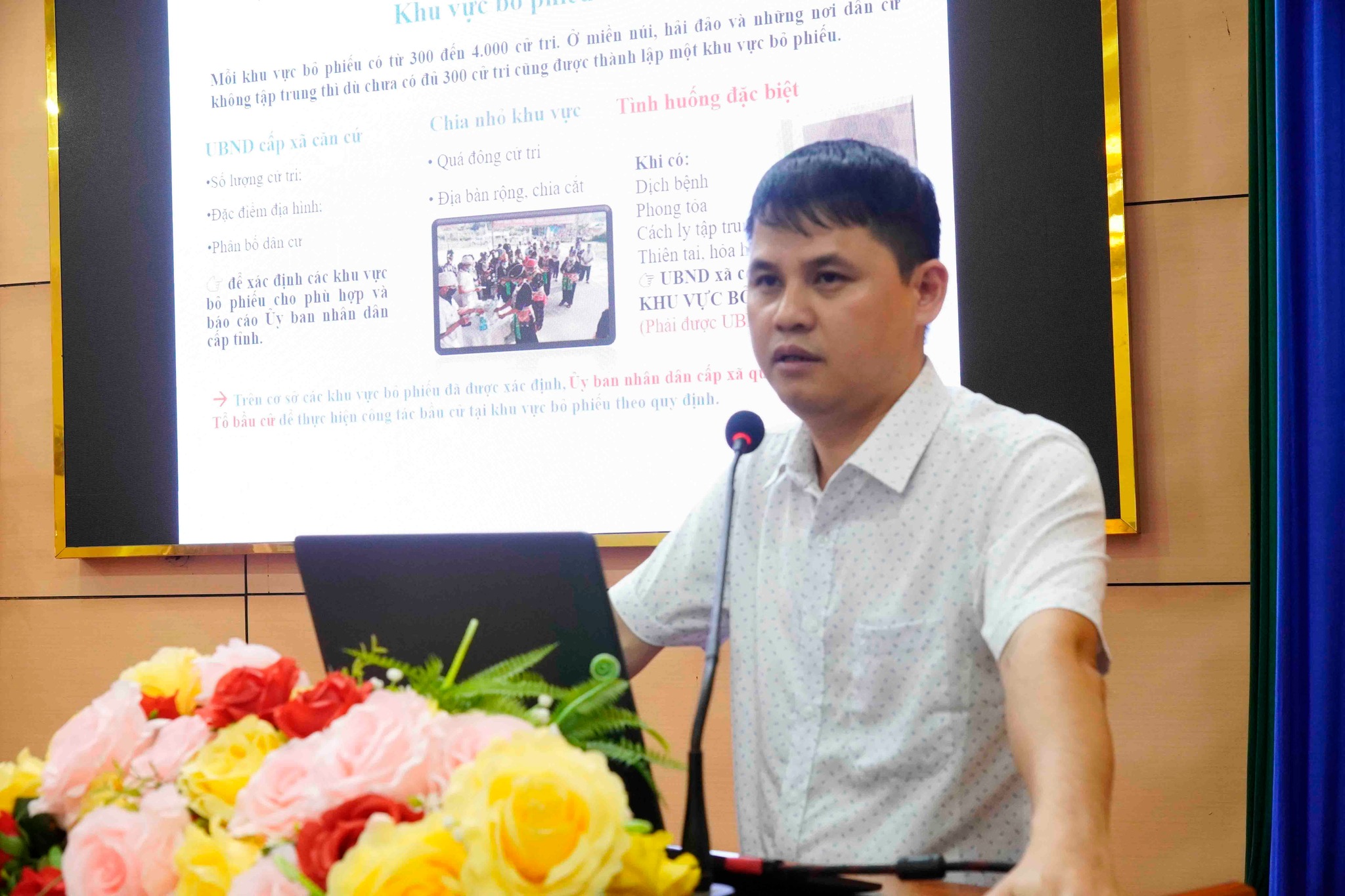 Đơn vị Bầu cử số 11 phối hợp tập huấn nghiệp vụ công tác bầu cử