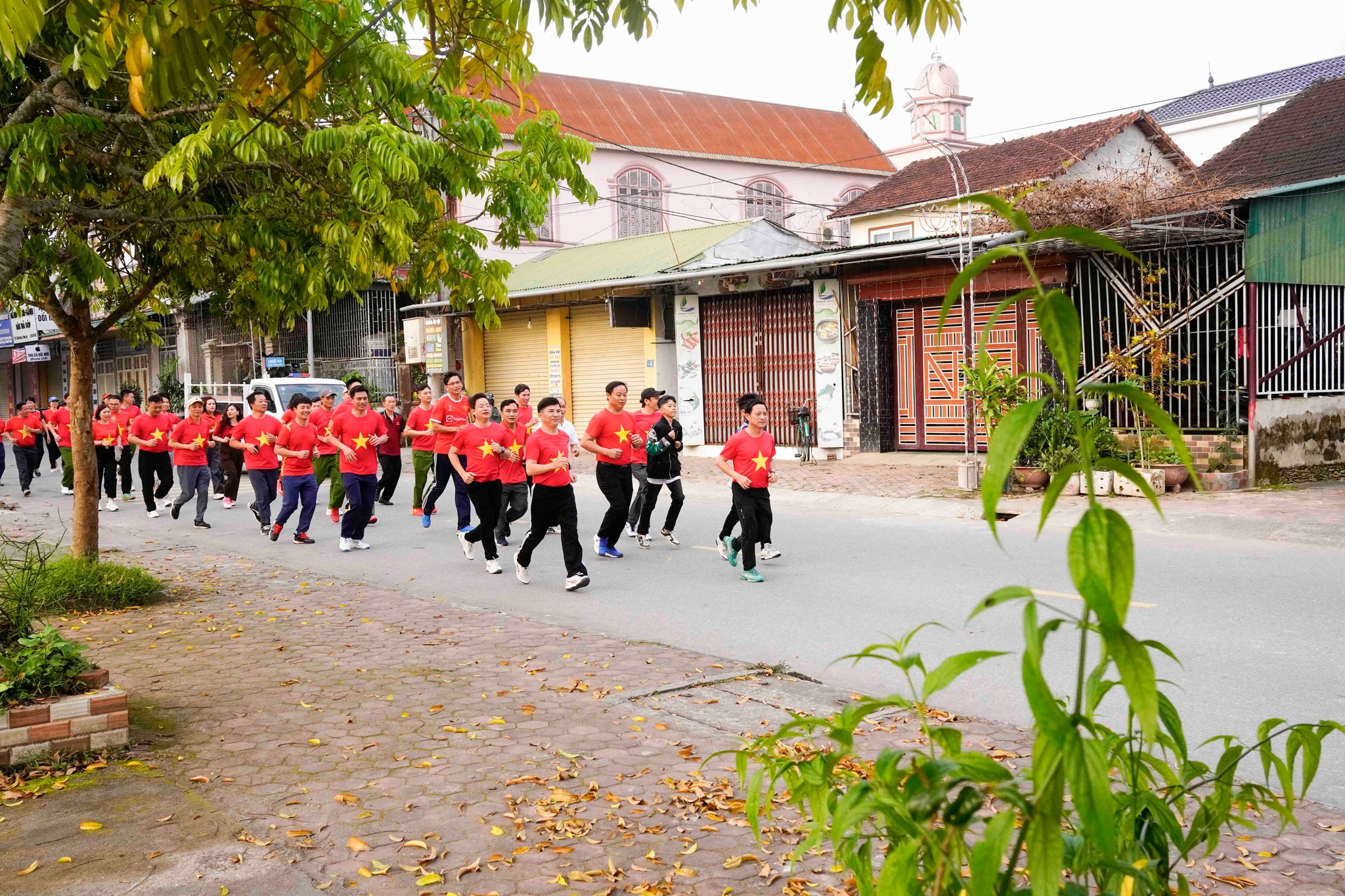 UBND xã Hương Sơn tổ chức Ngày chạy Olympic – Vì sức khỏe toàn dân – Vì An ninh Tổ quốc năm 2026.