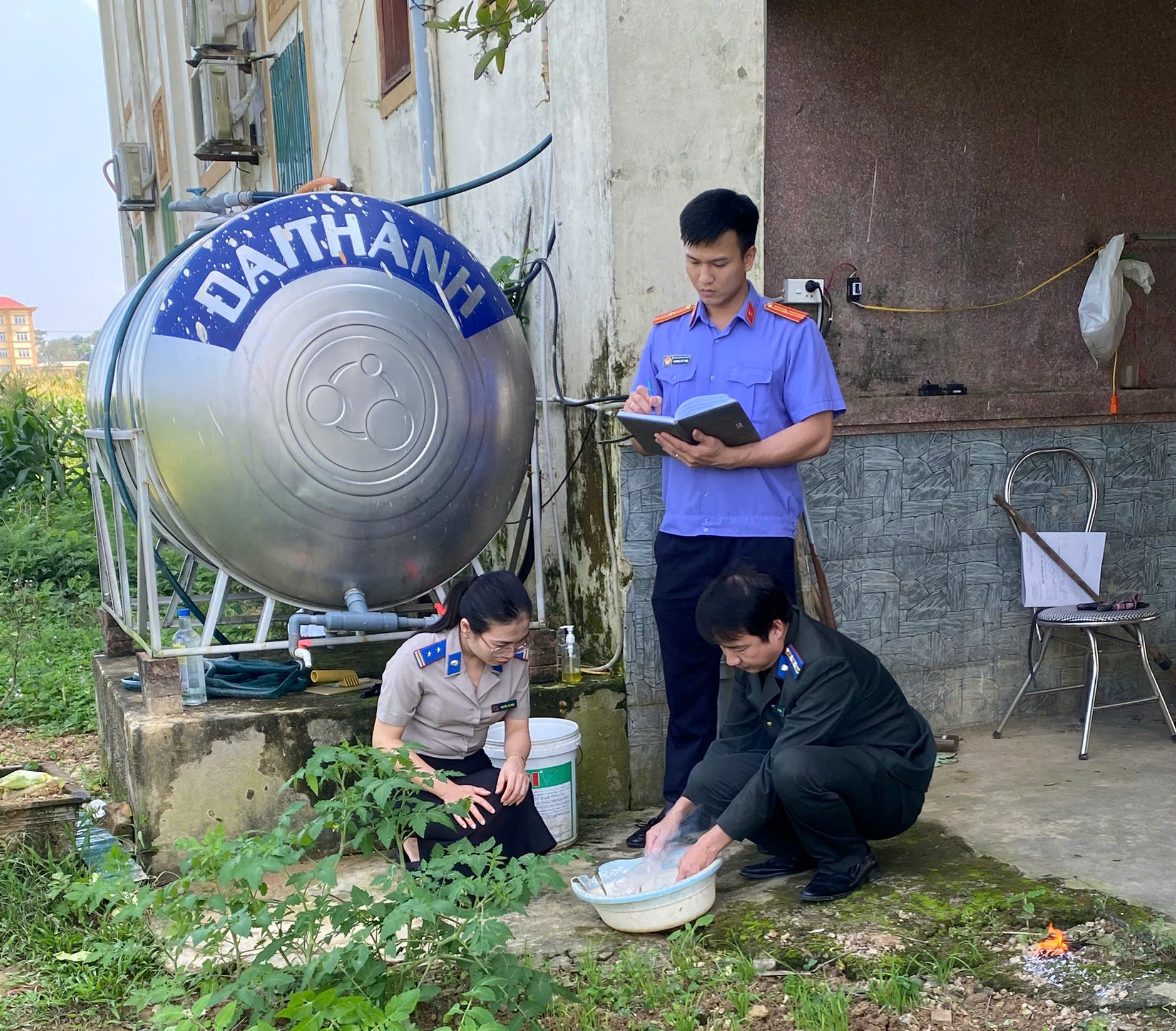 Viện KSND khu vực 5 - Hà Tĩnh kiểm sát việc tiêu hủy vật chứng