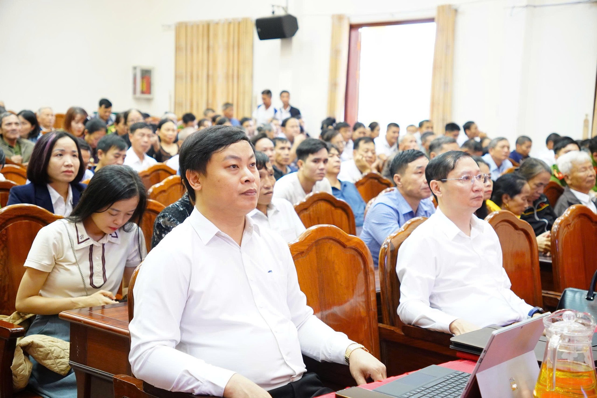 Xã Hương Sơn kết nối 8 điểm cầu, học tập Nghị quyết Đại hội Đảng bộ tỉnH khóa XX nhiệm kỳ 2025-2030