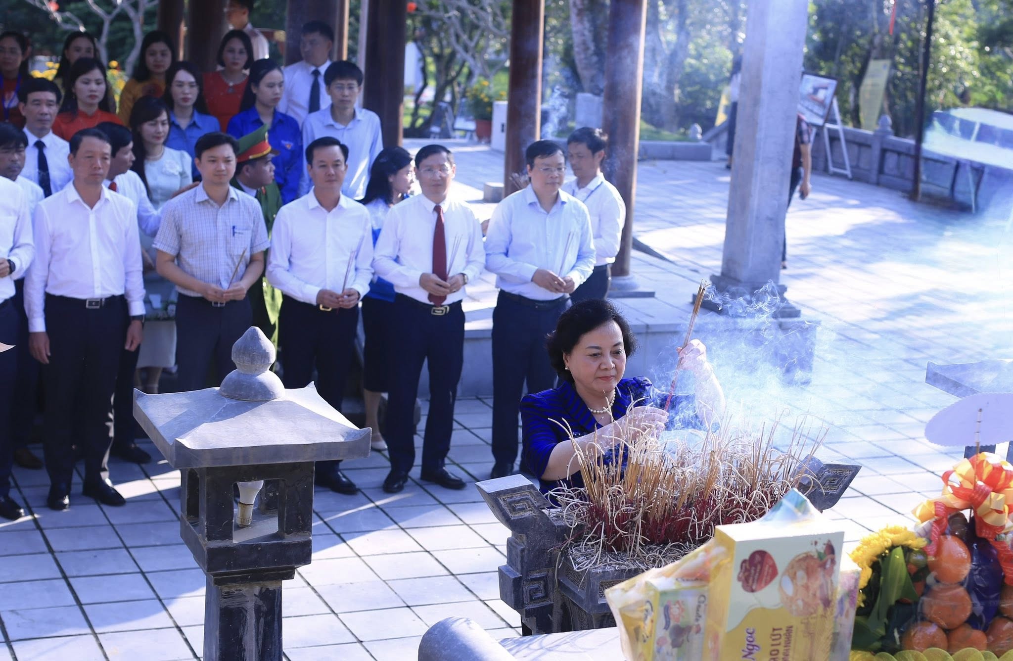 Y HUẤN CÁCH NGÔN – NHỮNG GIÁ TRỊ VƯỢT THỜI GIAN