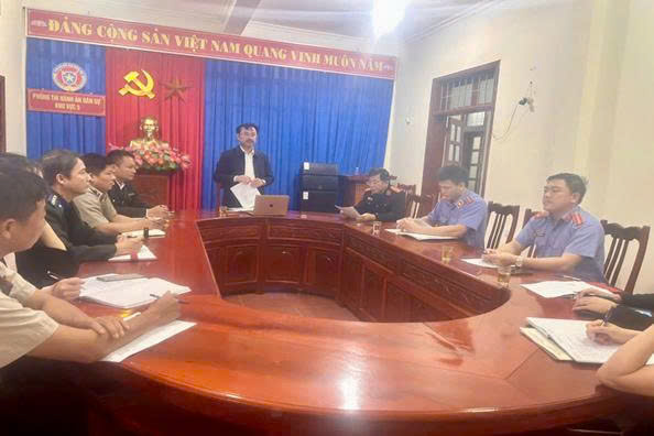 Viện kiểm sát nhân dân Khu vực 5 phúc tra việc thực hiện Kiến nghị tại Phòng Thi hành án dân sự