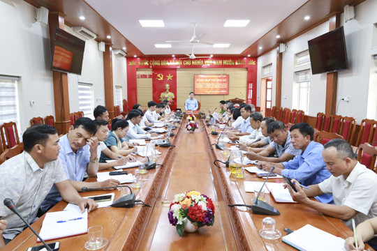 UBND xã Hương Sơn triển khai nhiệm vụ trọng tâm tháng 9 