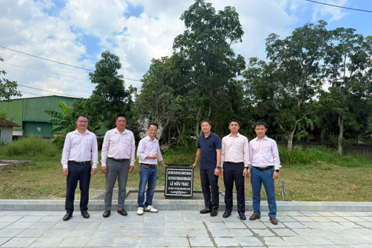 Công ty Cổ phần Nam Dược trao tặng công trình cấp nước phục vụ chăm sóc cảnh quan Khu di tích Hải Thượng Lãn Ông 